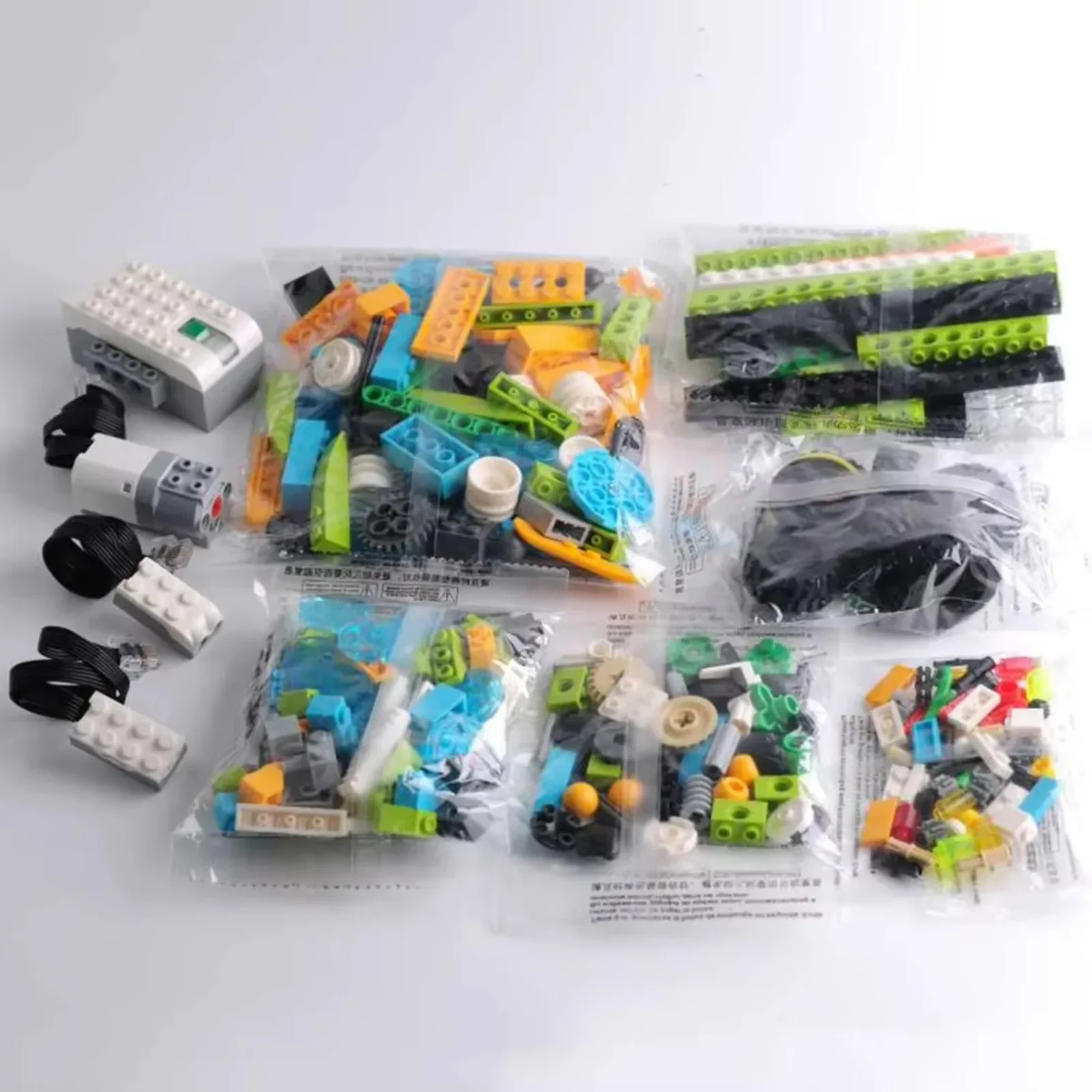 STEM We-do2.0 45300 Kit di pro - Learn Diy Electronics recensione e prezzo